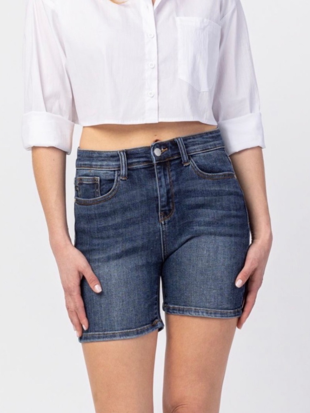 Judy blue Women's High-Rise Dark Blue Denim Shorts